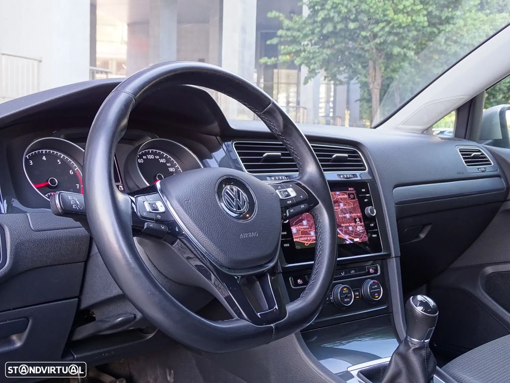 VW Golf Variant 1.0 TSI Confortline - 38