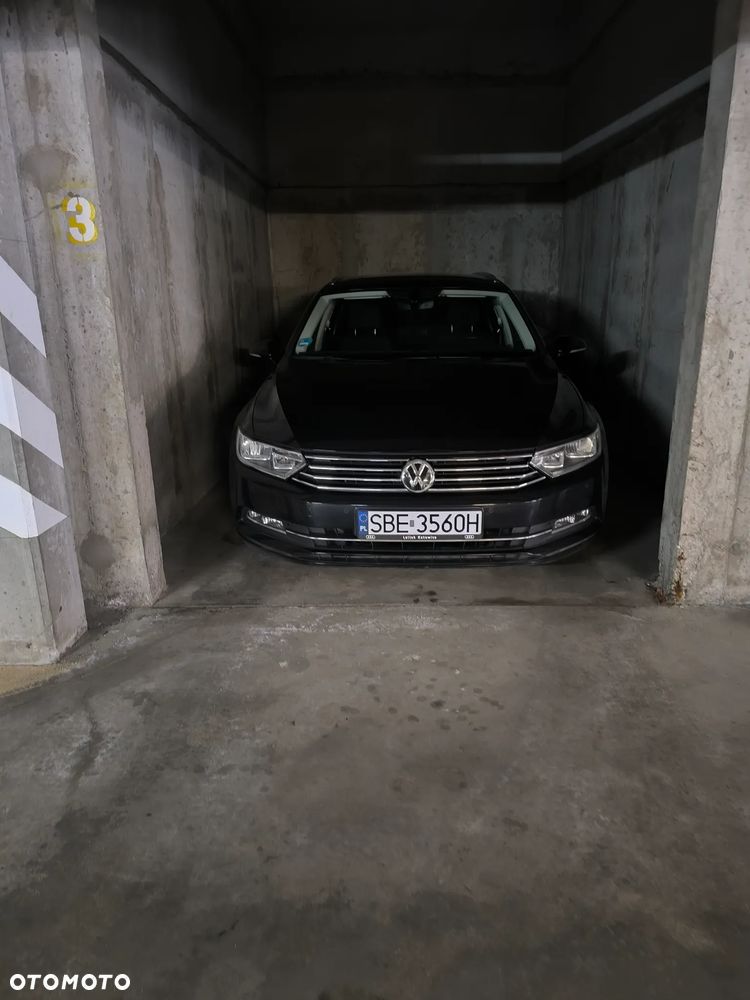 Volkswagen Passat 2.0 TDI SCR Comfortline - 11