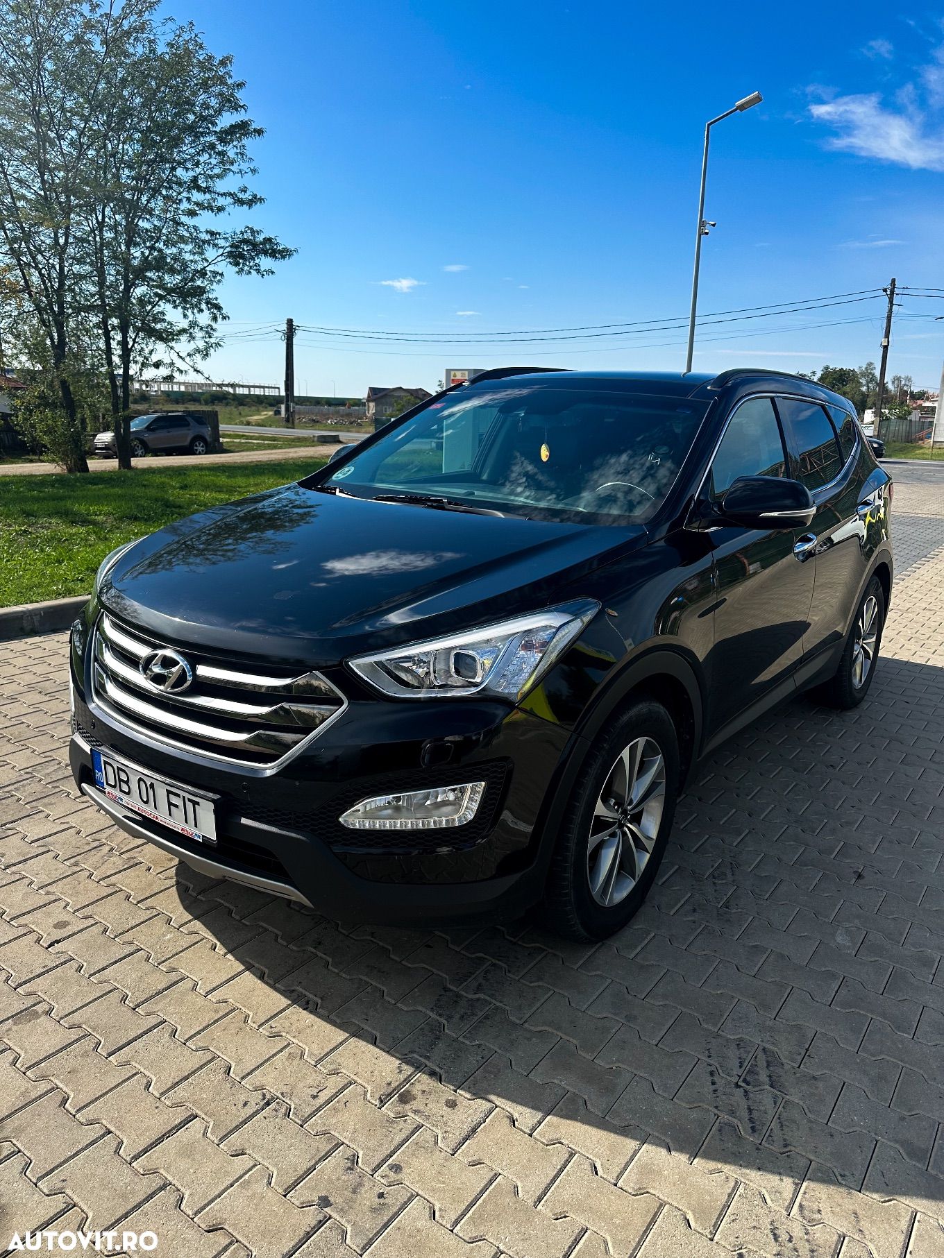 Hyundai Santa Fe - 1
