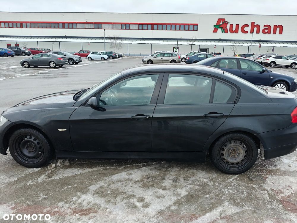 BMW Seria 3 320i - 2