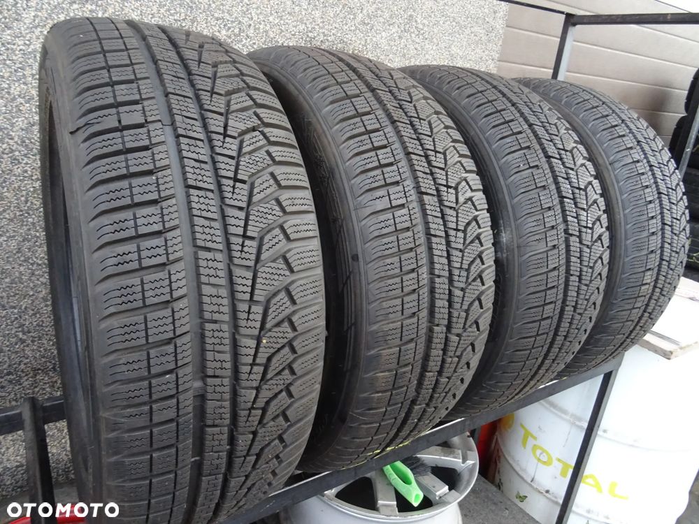 215/55/R16 93H Hankook Winter i Cept Evo 2 - 1