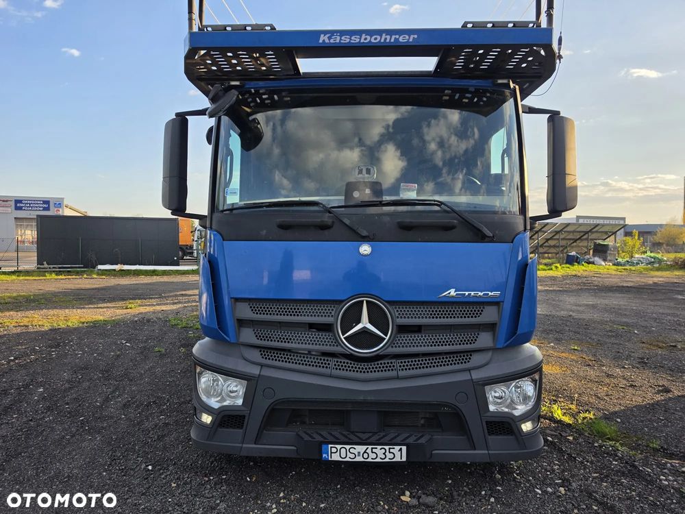 Mercedes-Benz Actros - 5