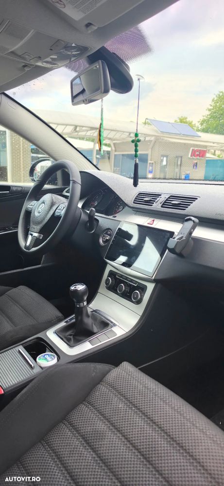 Volkswagen Passat 2.0 TDI Comfortline DPF - 3
