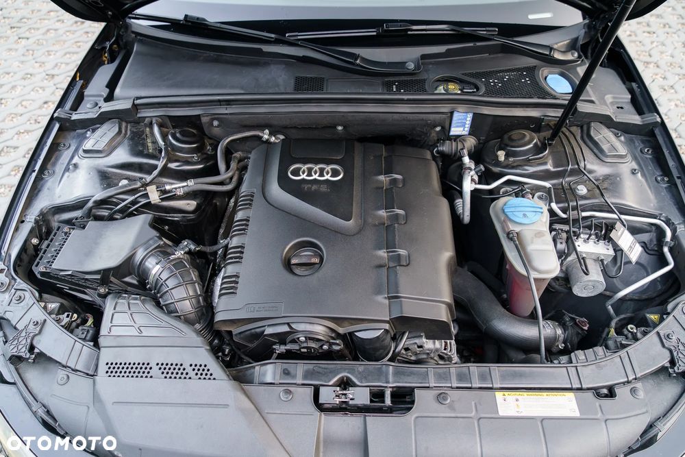 Audi A4 Limousine 2.0 TFSI multitronic S line Sportpaket - 9