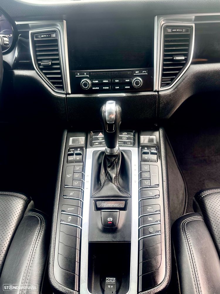 Porsche Macan S - 9