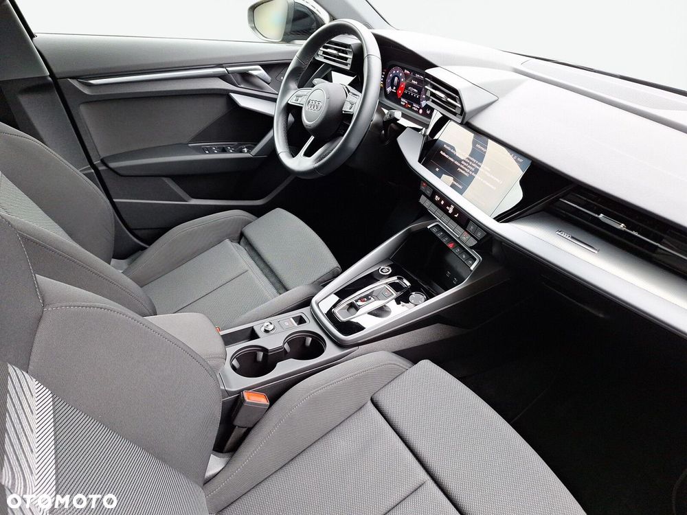 Audi A3 Sportback - 10