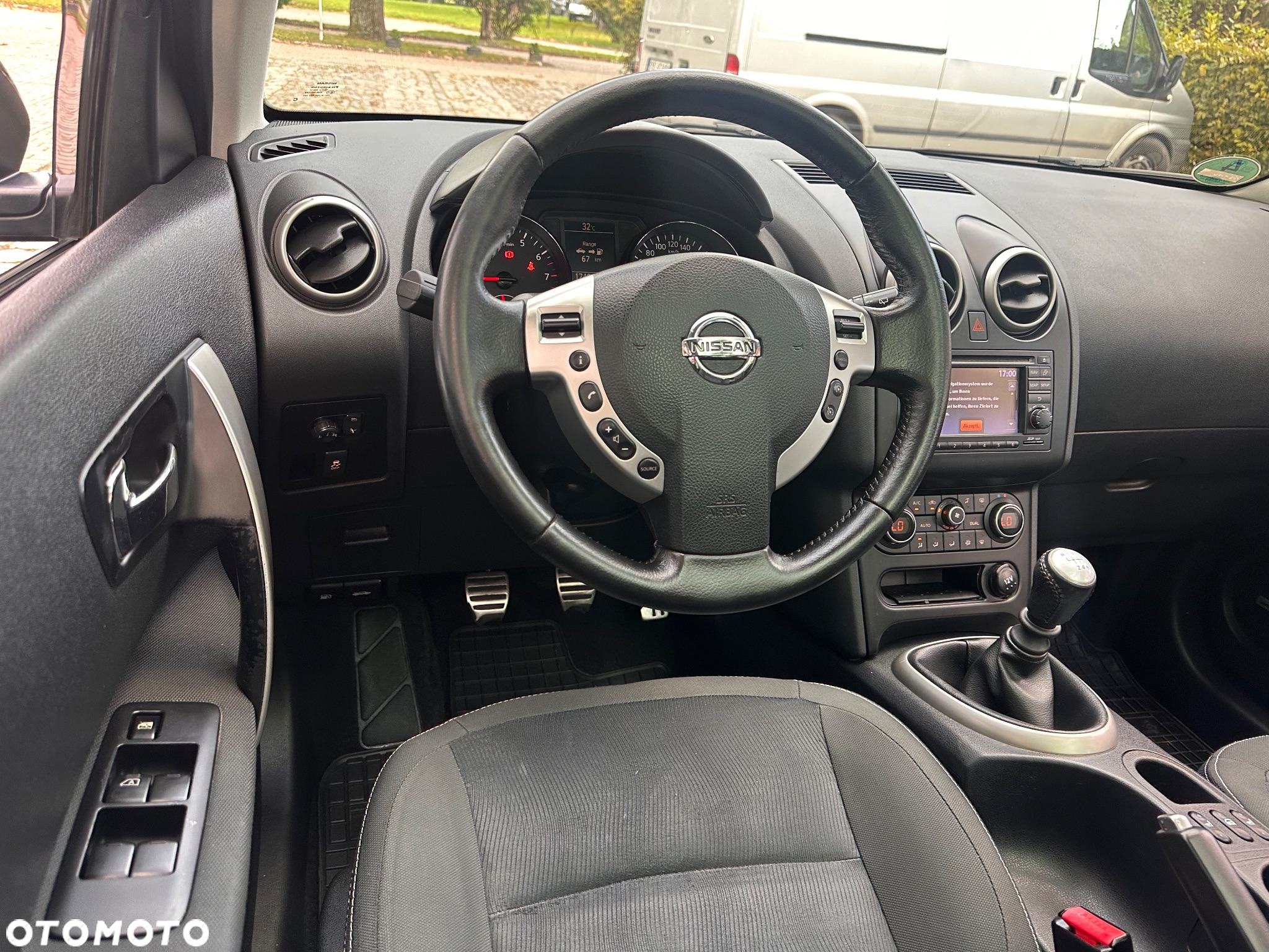 Nissan Qashqai 2.0 tekna - 18
