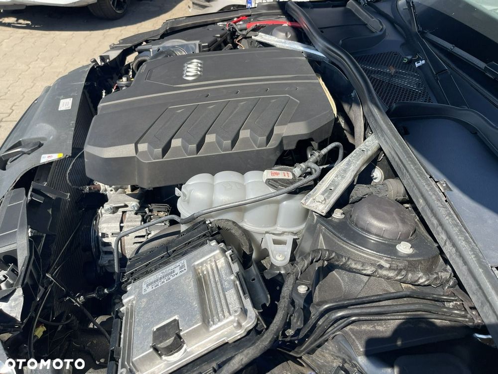 Audi A4 Avant - 16