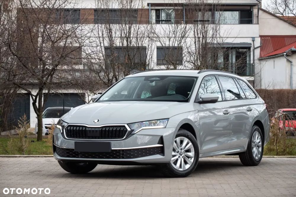 Skoda Octavia 2.0 TDI Selection DSG - 3