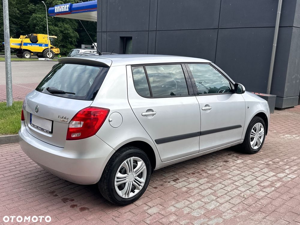 Skoda Fabia 1.4 16V Ambition - 3