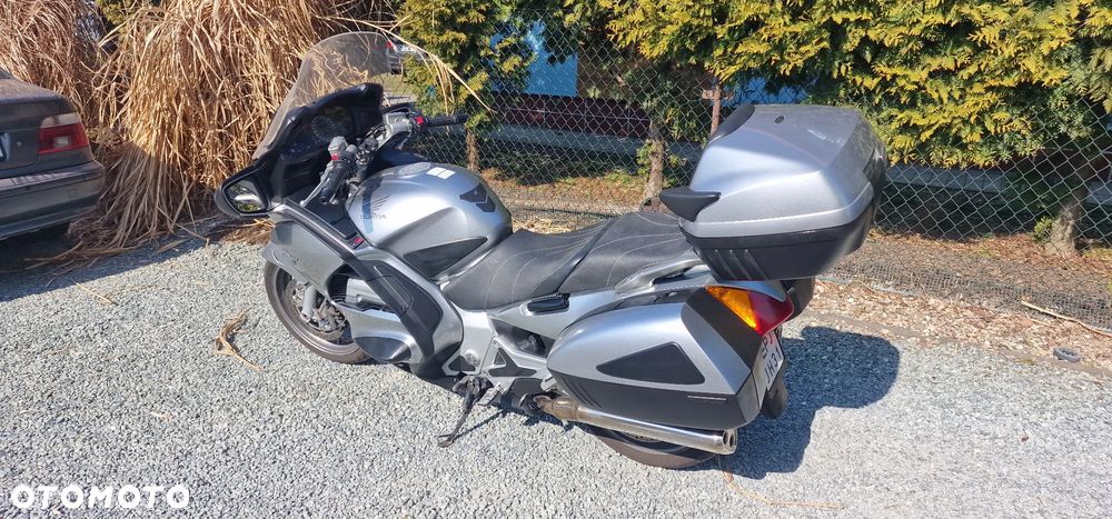 Honda ST - 3