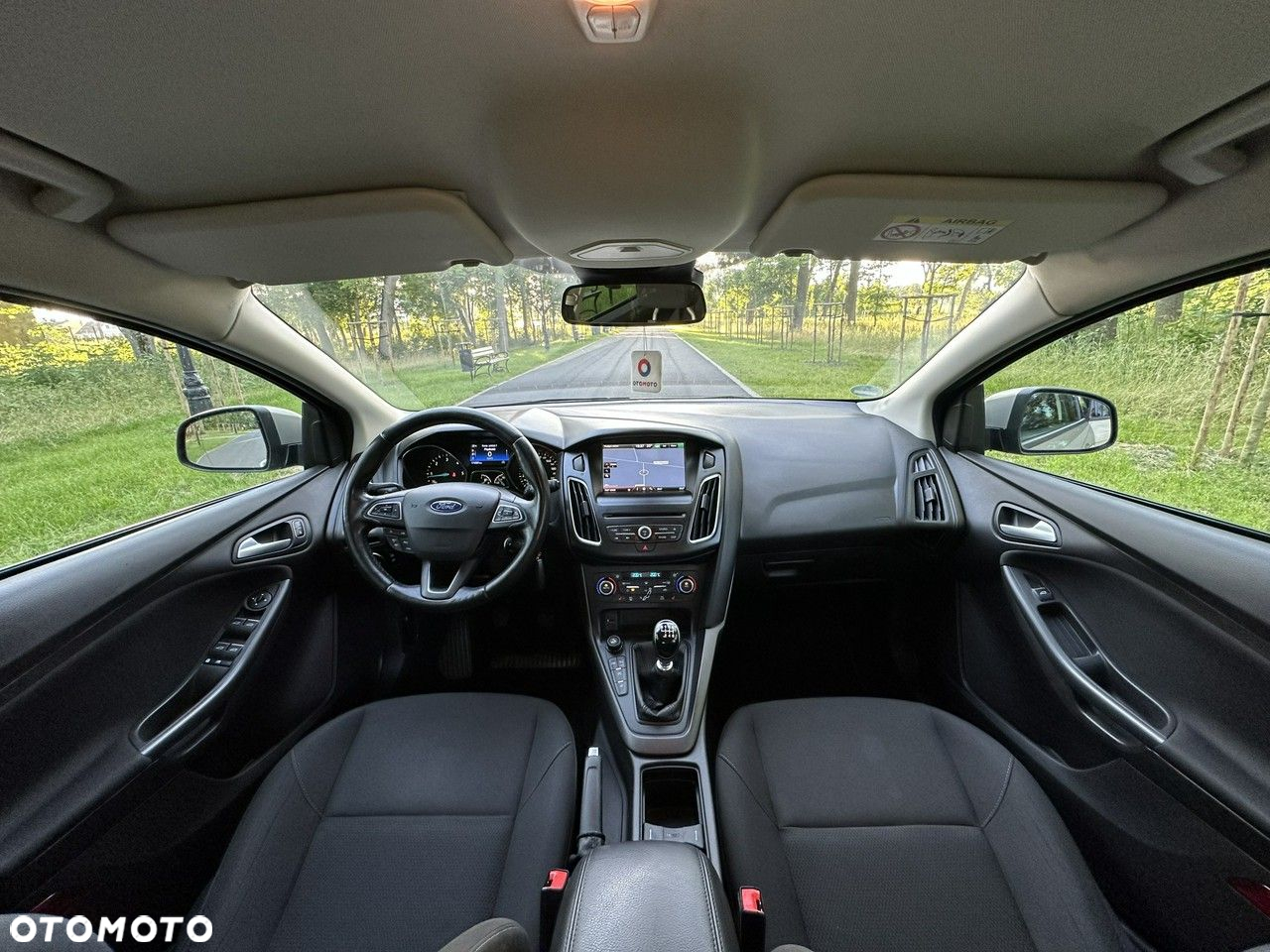 Ford Focus - 33
