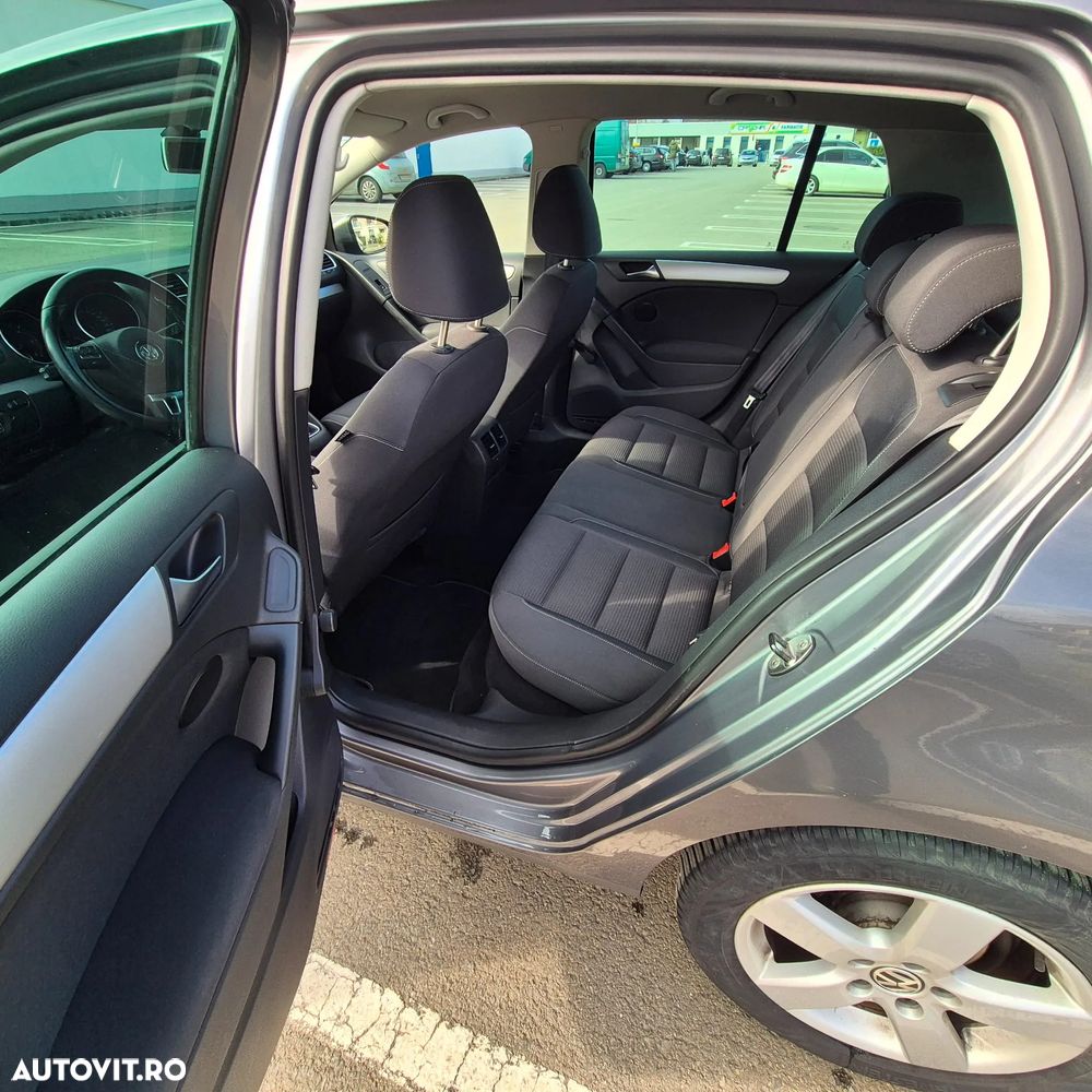 Volkswagen Golf 1.6 TDI DPF Team - 9