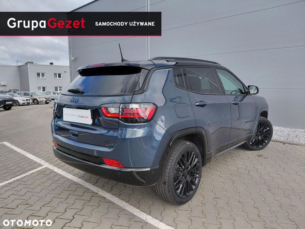 Jeep Compass - 17