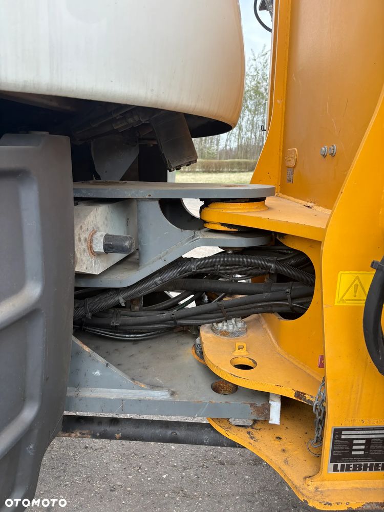 Liebherr L514 - 5