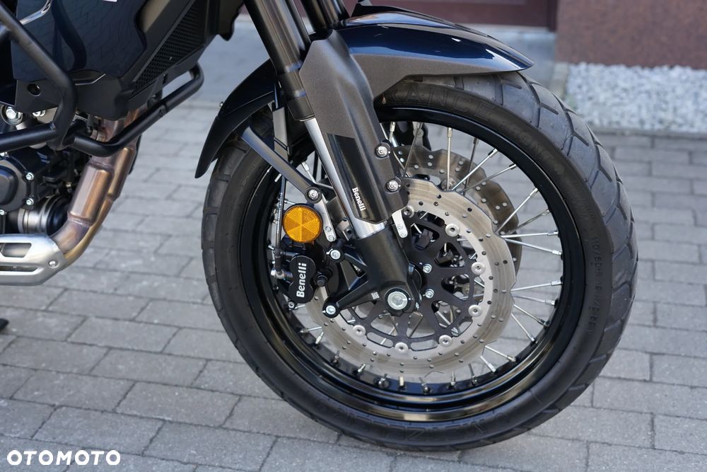 Benelli TRK 502X - 13