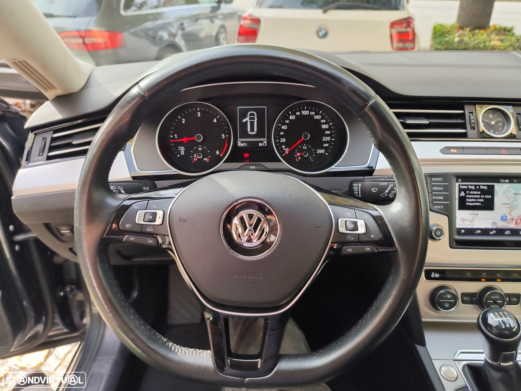 VW Passat Variant 1.6 TDI Trendline - 17