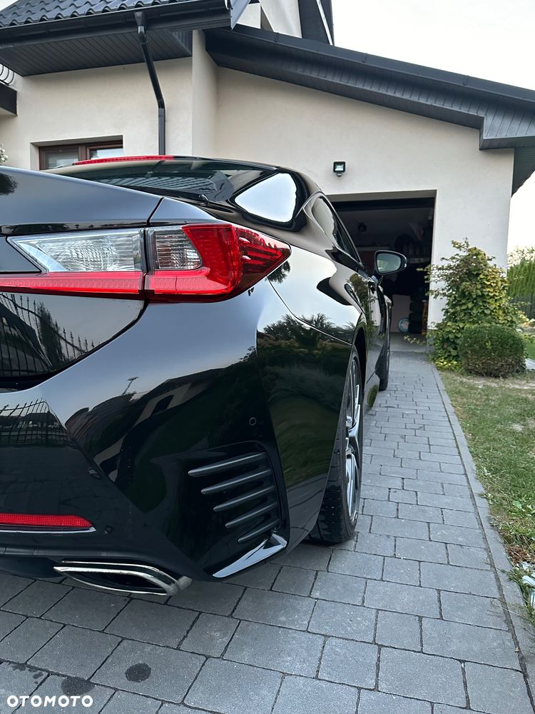 Lexus RC 200t / 300 F Sport - 21