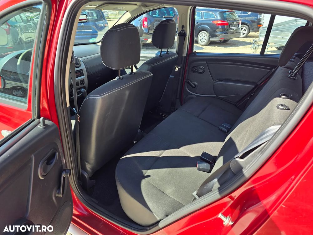 Dacia Sandero 1.6 MPI Stepway - 10