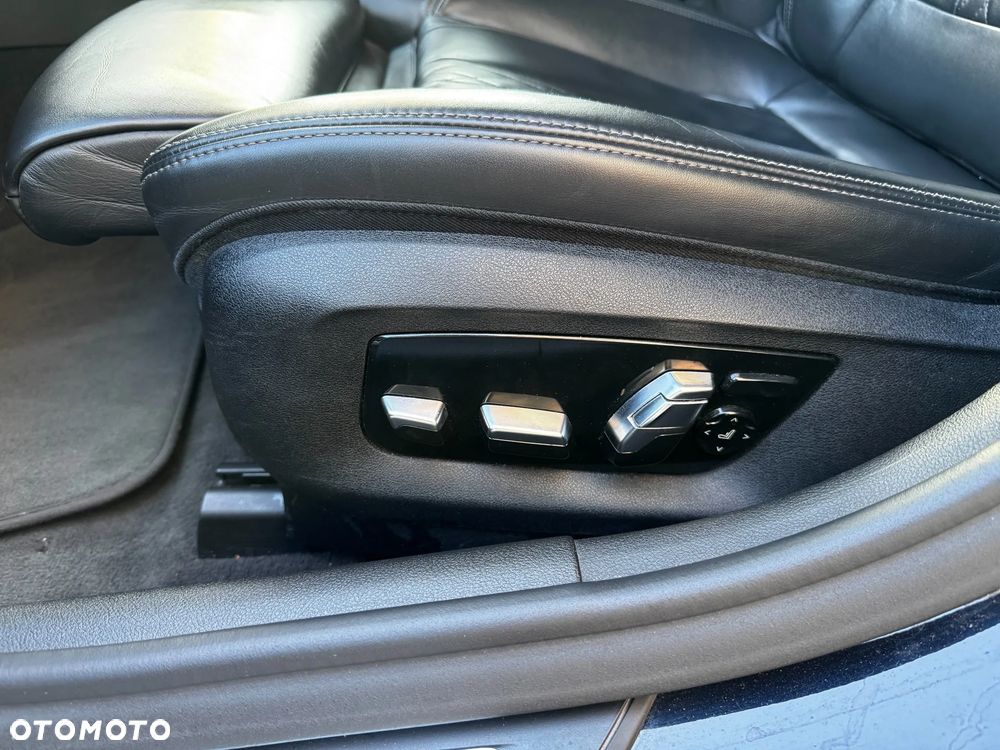 BMW Seria 5 - 17