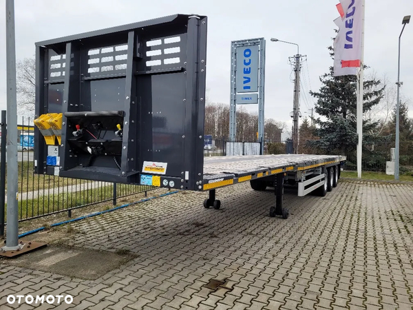 Kassbohrer SPS_HM Platforma niskopodwoziowa mega