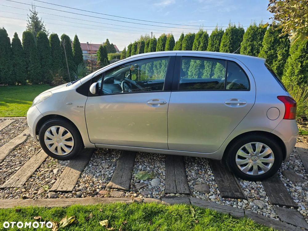 Toyota Yaris 1.4 D-4D Sol - 9