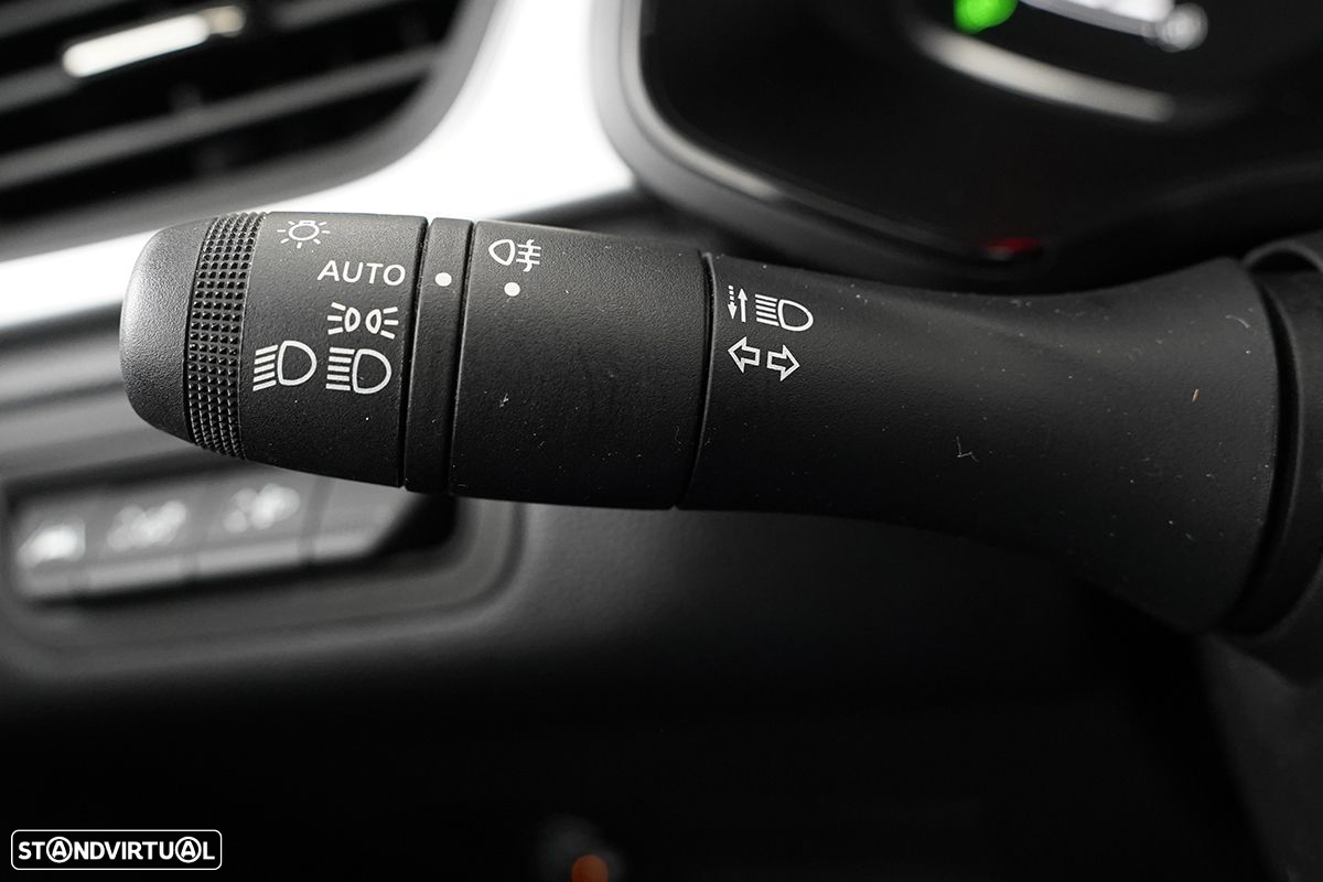 Renault Captur 1.0 TCe Techno Bi-Fuel - 17