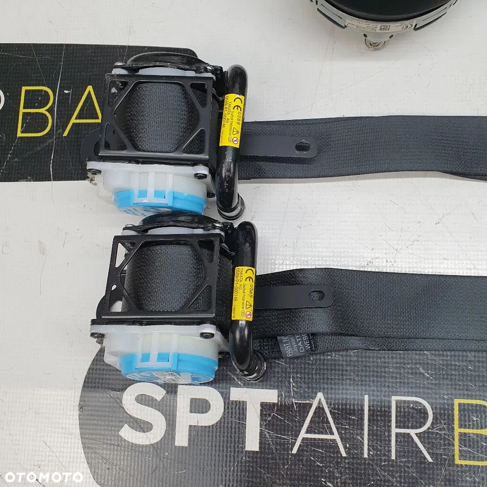 TOYOTA YARIS IV CROSS DESKA ROZDZIELCZA KONSOLA KOKPIT PULPIT PODUSZKI AIRBAG AIR BAG PASY KIT SET - 8