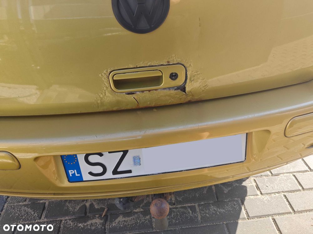 Volkswagen Golf - 5
