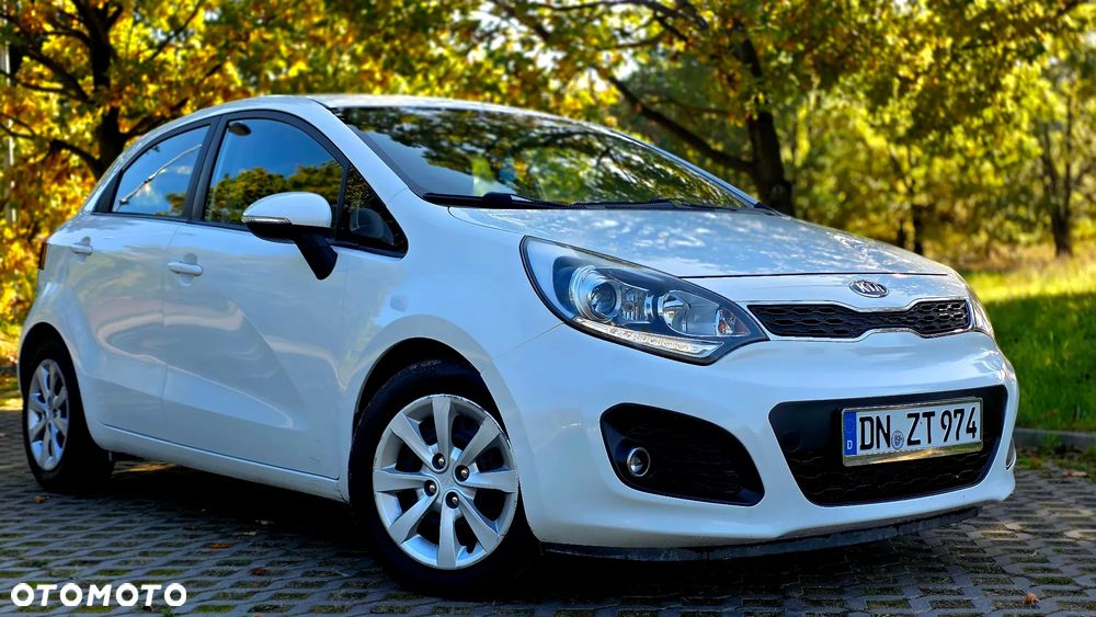 Kia Rio - 1