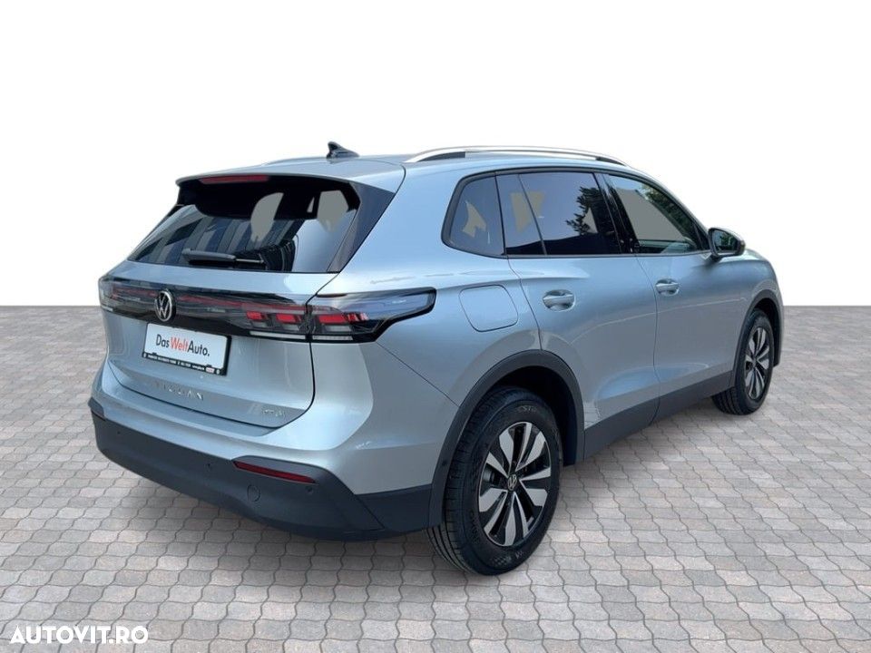 Volkswagen Tiguan - 22