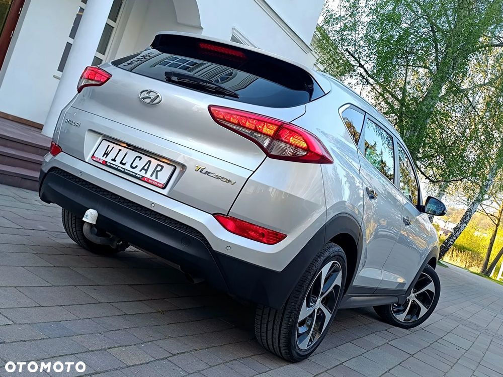 Hyundai Tucson 1.7 CRDI BlueDrive GO 2WD - 9