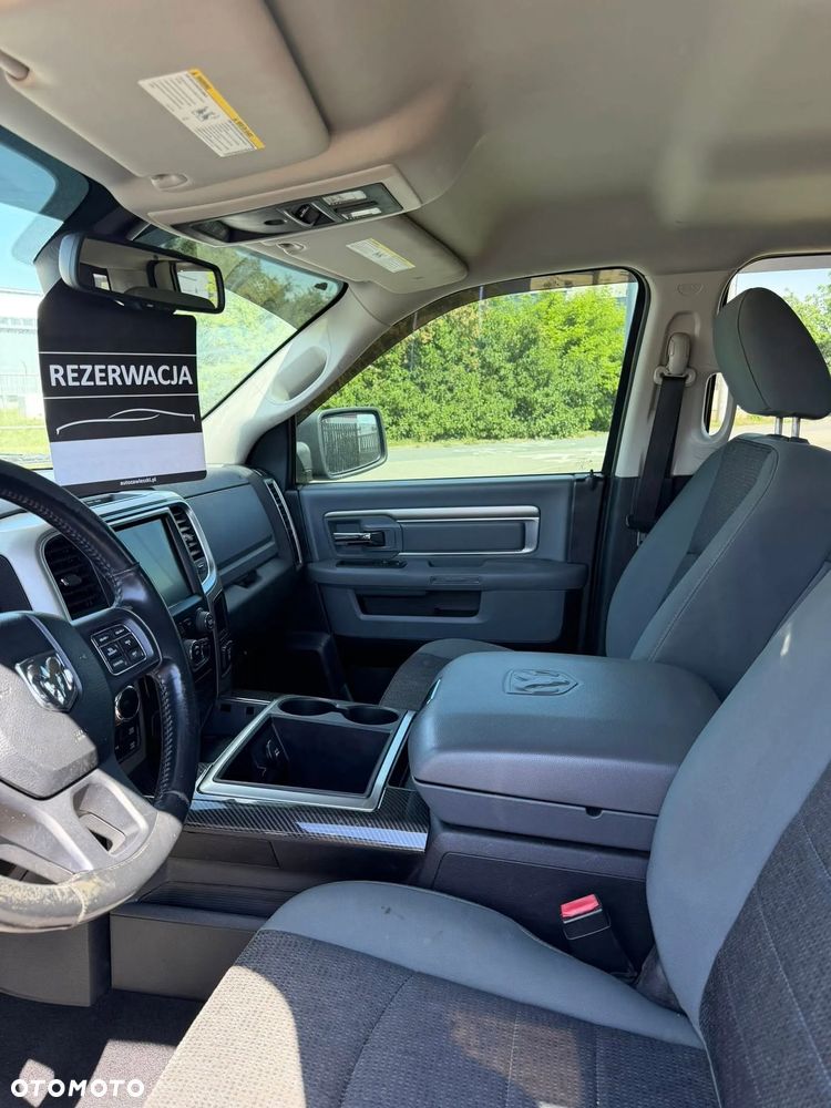 Dodge RAM 5.7 4x4 - 8