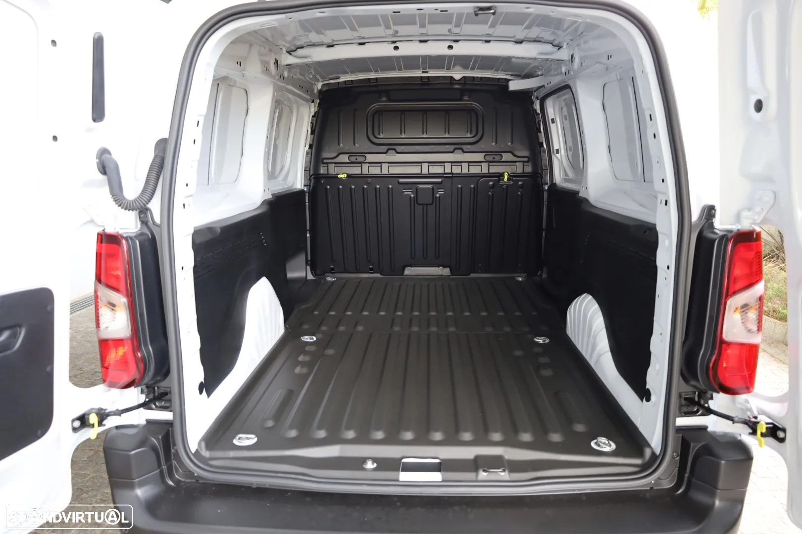 Fiat Doblo 1.5 BlueHDi Maxi - 15