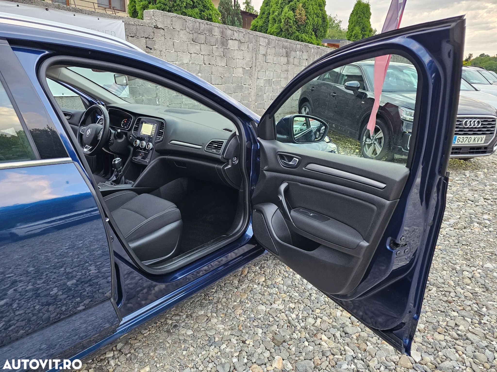 Renault Megane - 24