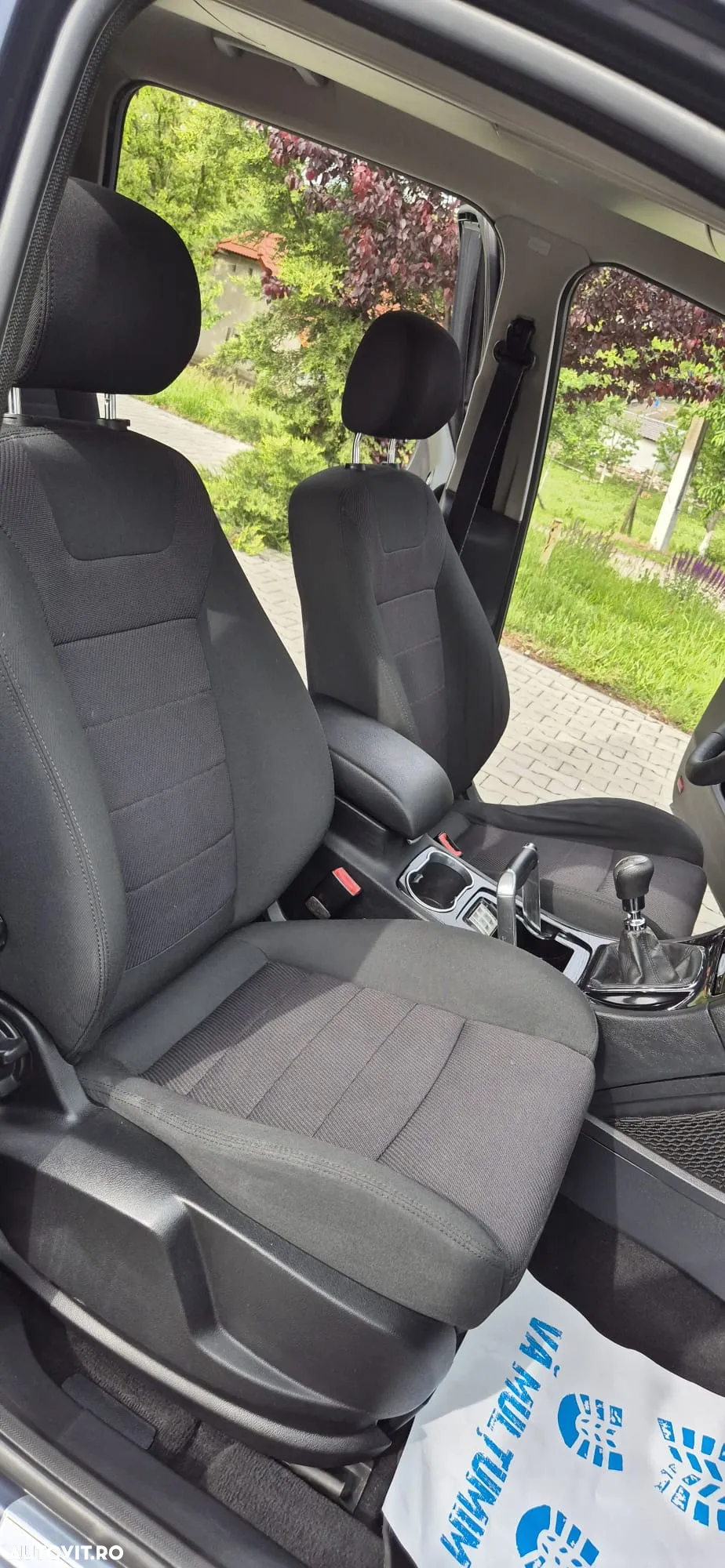 Ford Galaxy - 5