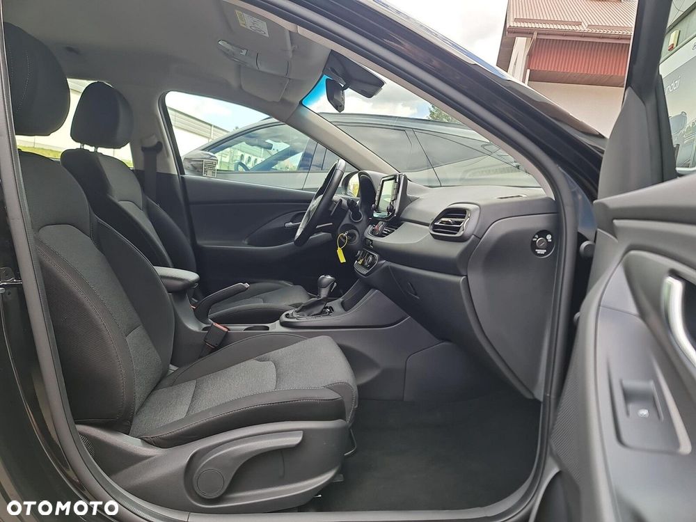 Hyundai i30 1.0 T-GDI Smart DCT - 24