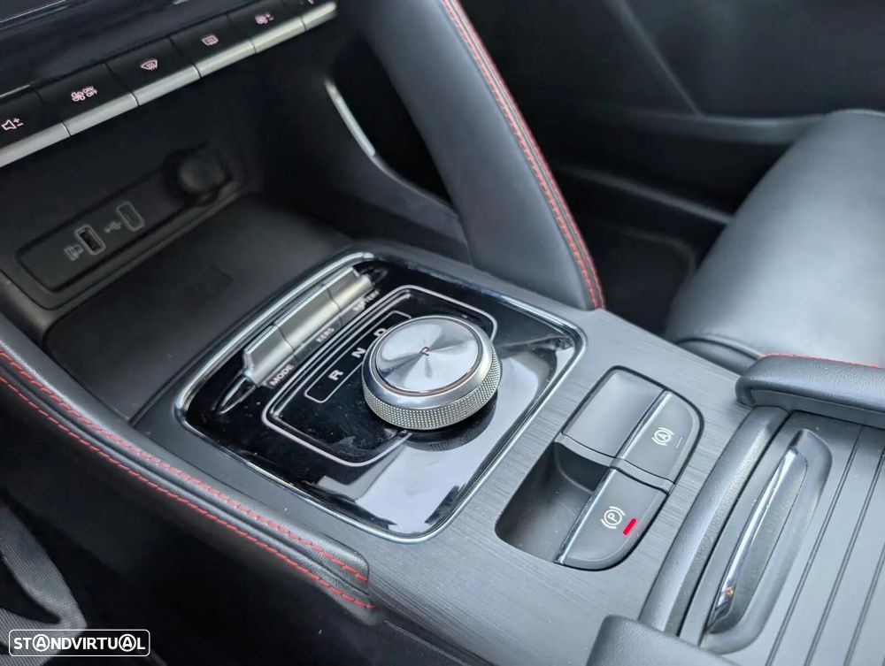 MG ZS EV 72.6 kWh Luxury - 14