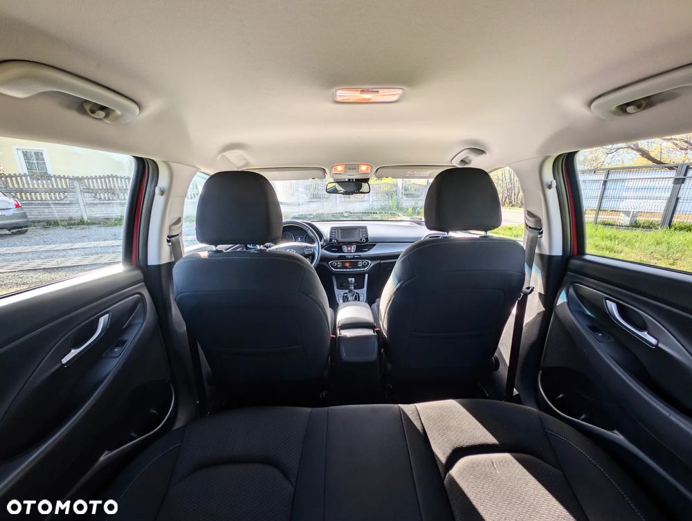 Hyundai i30 1.6 D Premium DCT - 7