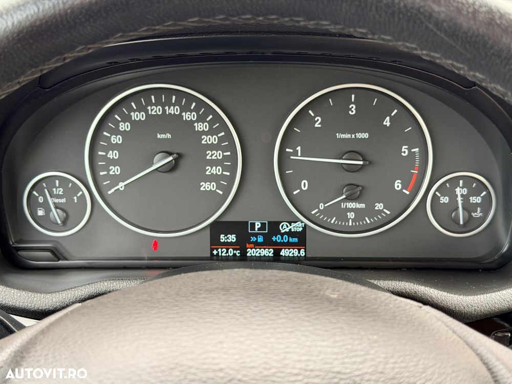BMW X3 sDrive18d AT MHEV - 29