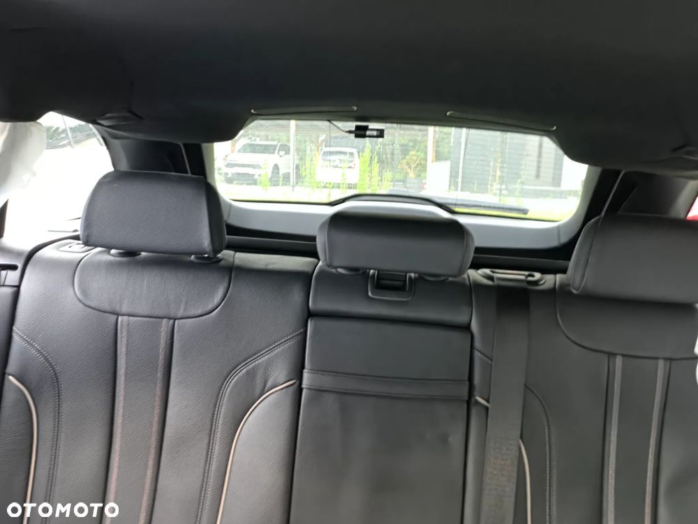 BMW Seria 5 540i xDrive mHEV Luxury Line sport - 12