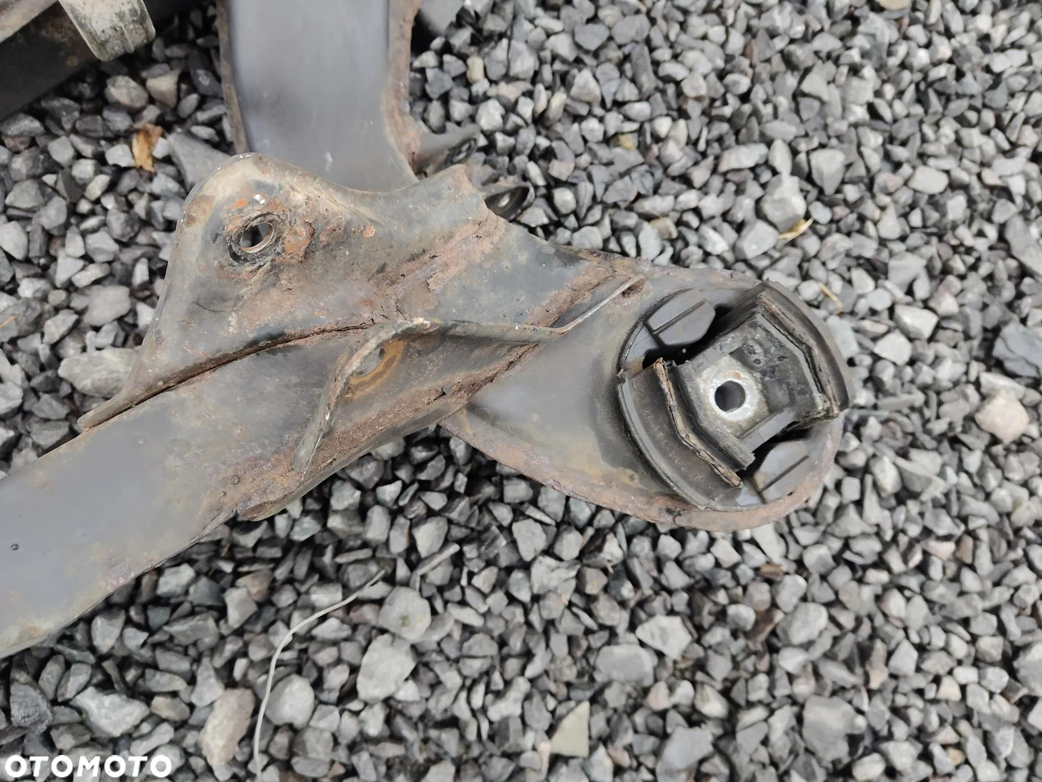 MERCEDES W203 W209 CLK SANKI TYLNE ŁAWA WÓZEK KOŁYSKA BELKA 2033501894 - 16