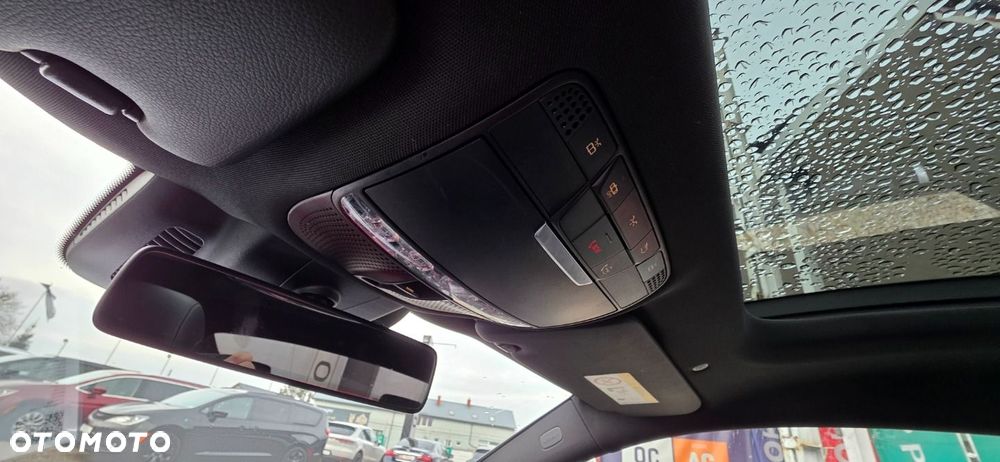 Mercedes-Benz Klasa C - 18