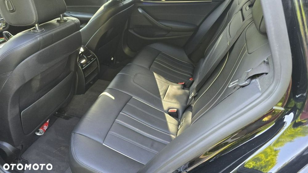 BMW Seria 5 - 18