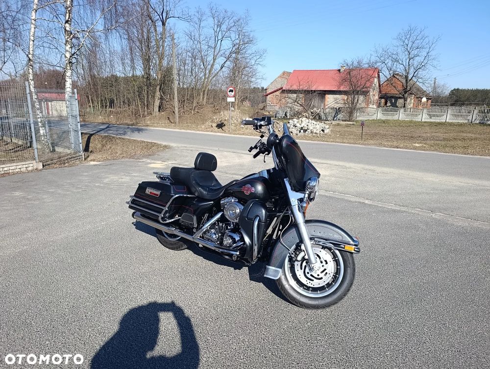 Harley-Davidson FLHT Electra Glide Standard - 7