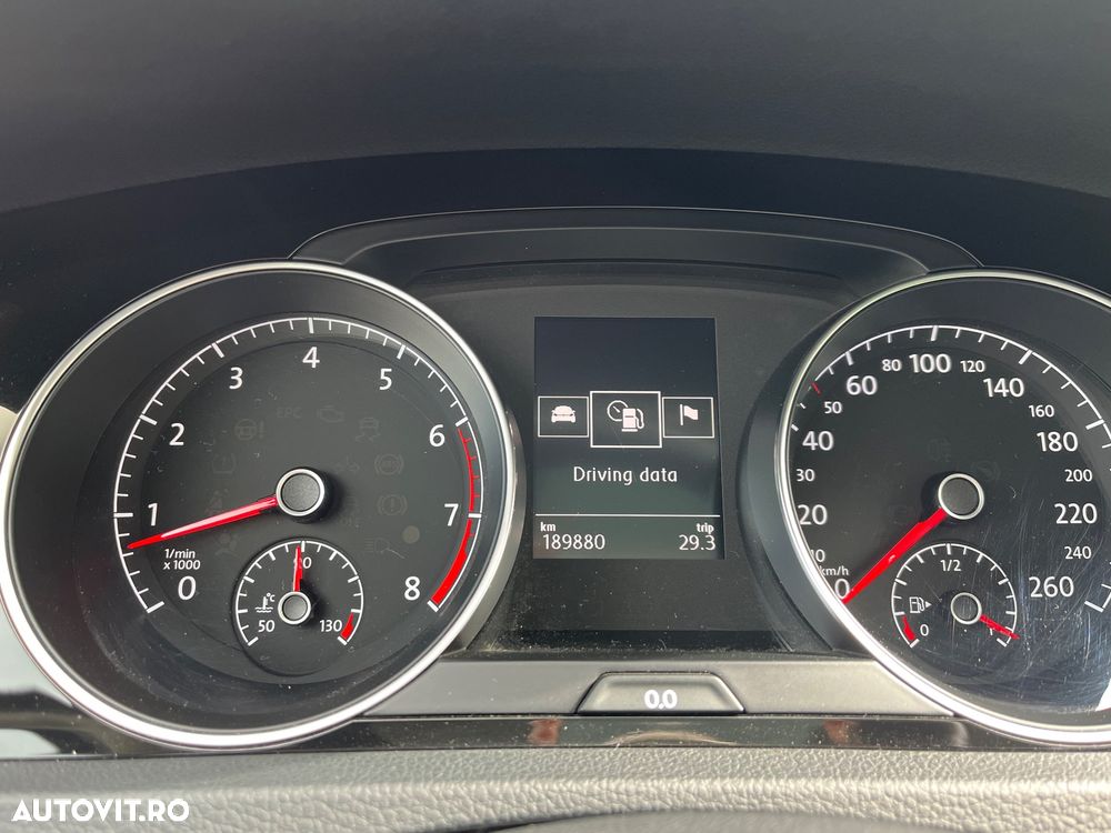 Volkswagen Golf 1.4 TSI BMT Highline - 18