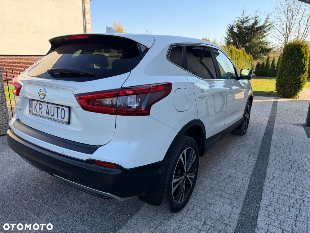 Nissan Qashqai 1.5 dCi N-Connecta - 28