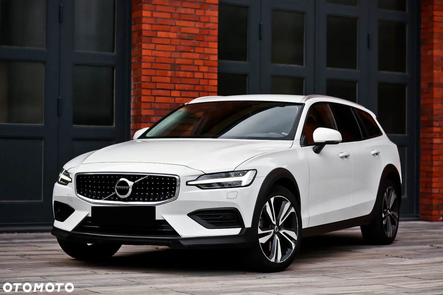 Volvo V60 Cross Country Pro D4 AWD - 7