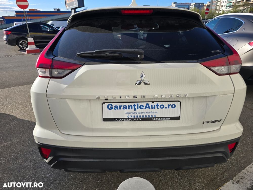 Mitsubishi Eclipse-Cross - 7