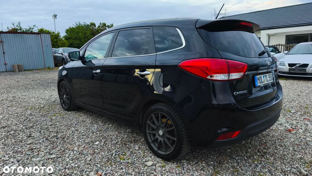 Kia Carens 1.7 CRDi Spirit - 11